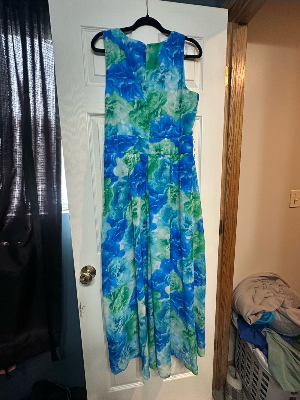 NWT Shelby & Palmer Blue Green Floral-Print Sleeveless Maxi Dress - Picture 10 of 10